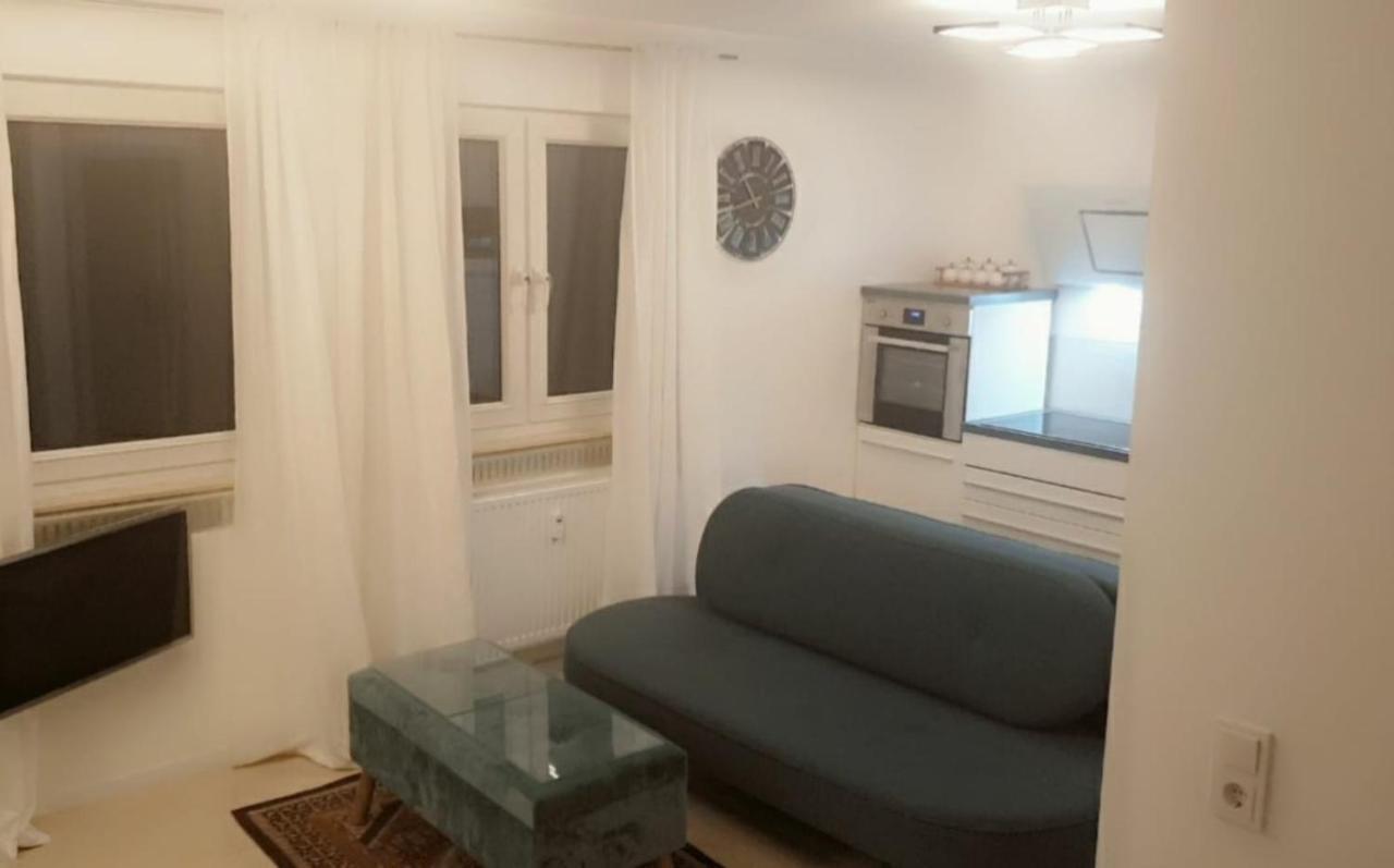 Mit Schöner, Moderner Einrichtung Apartment